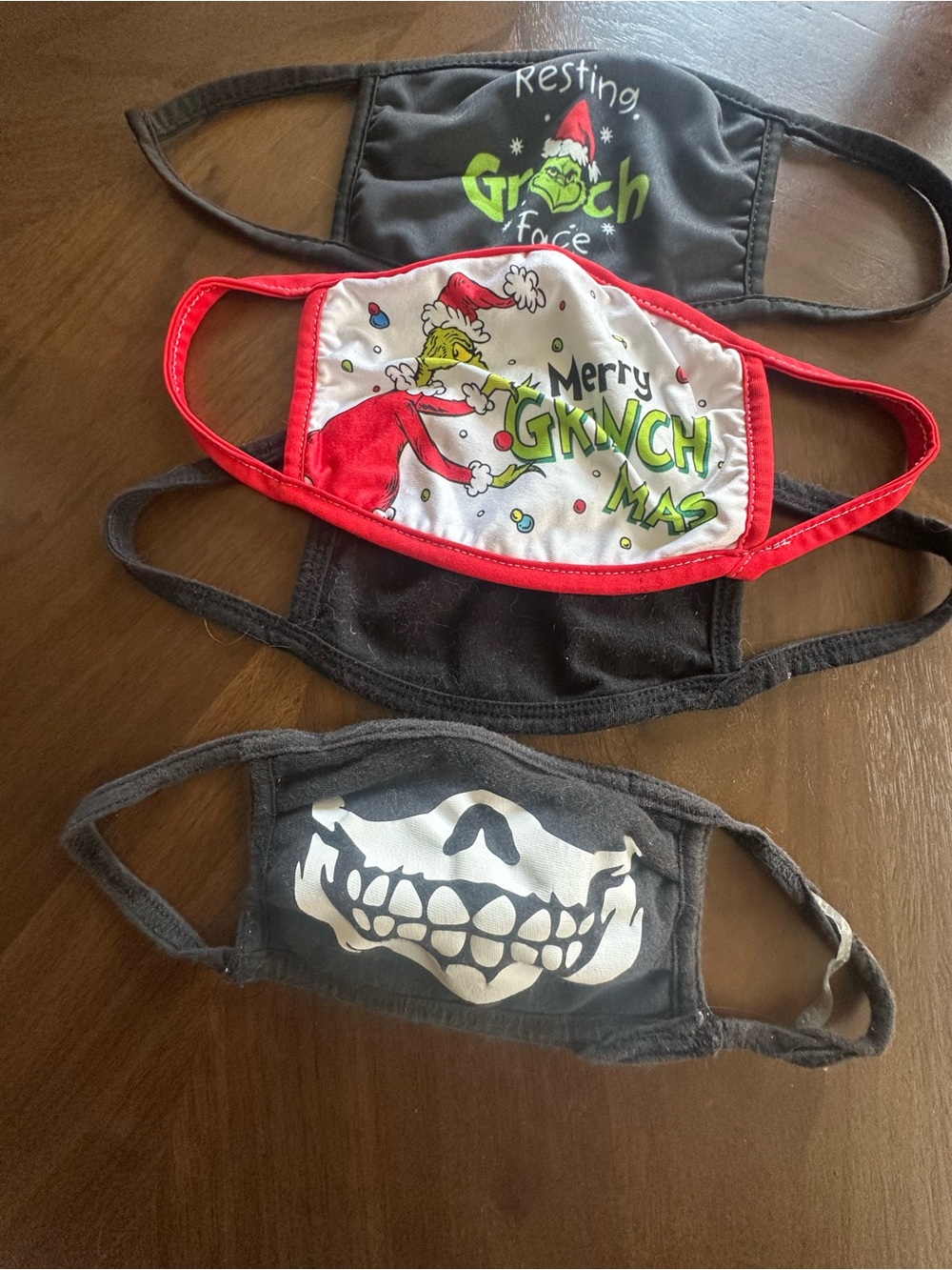 Set of 4 Face Mask - Holiday Designs